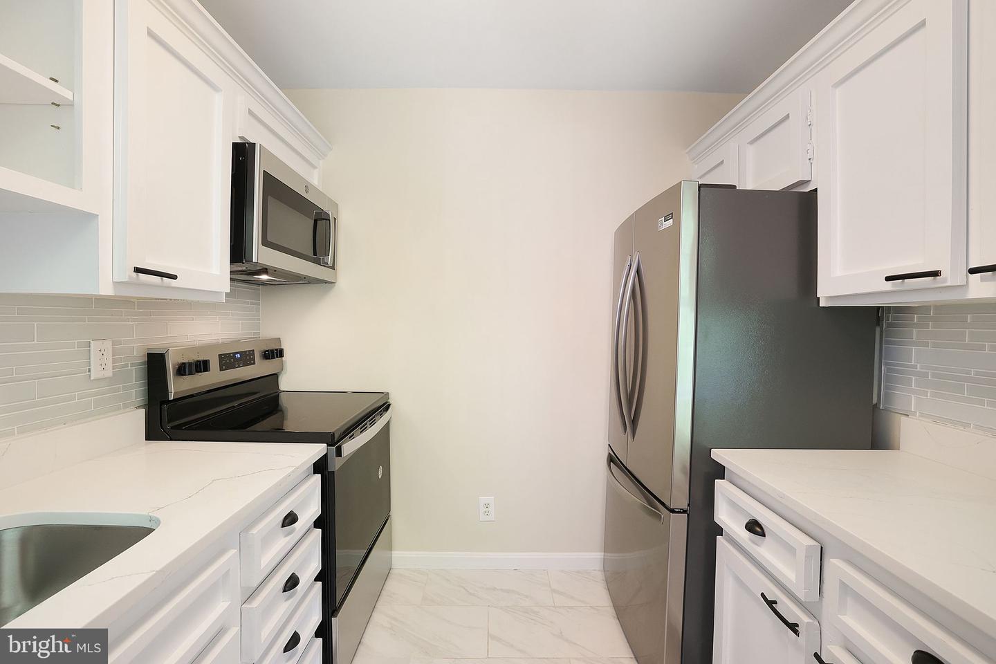 3710 39TH ST NW #D172, WASHINGTON, District Of Columbia 20016, ,1 BathroomBathrooms,Residential,For sale,3710 39TH ST NW #D172,DCDC2198618 MLS # DCDC2198618