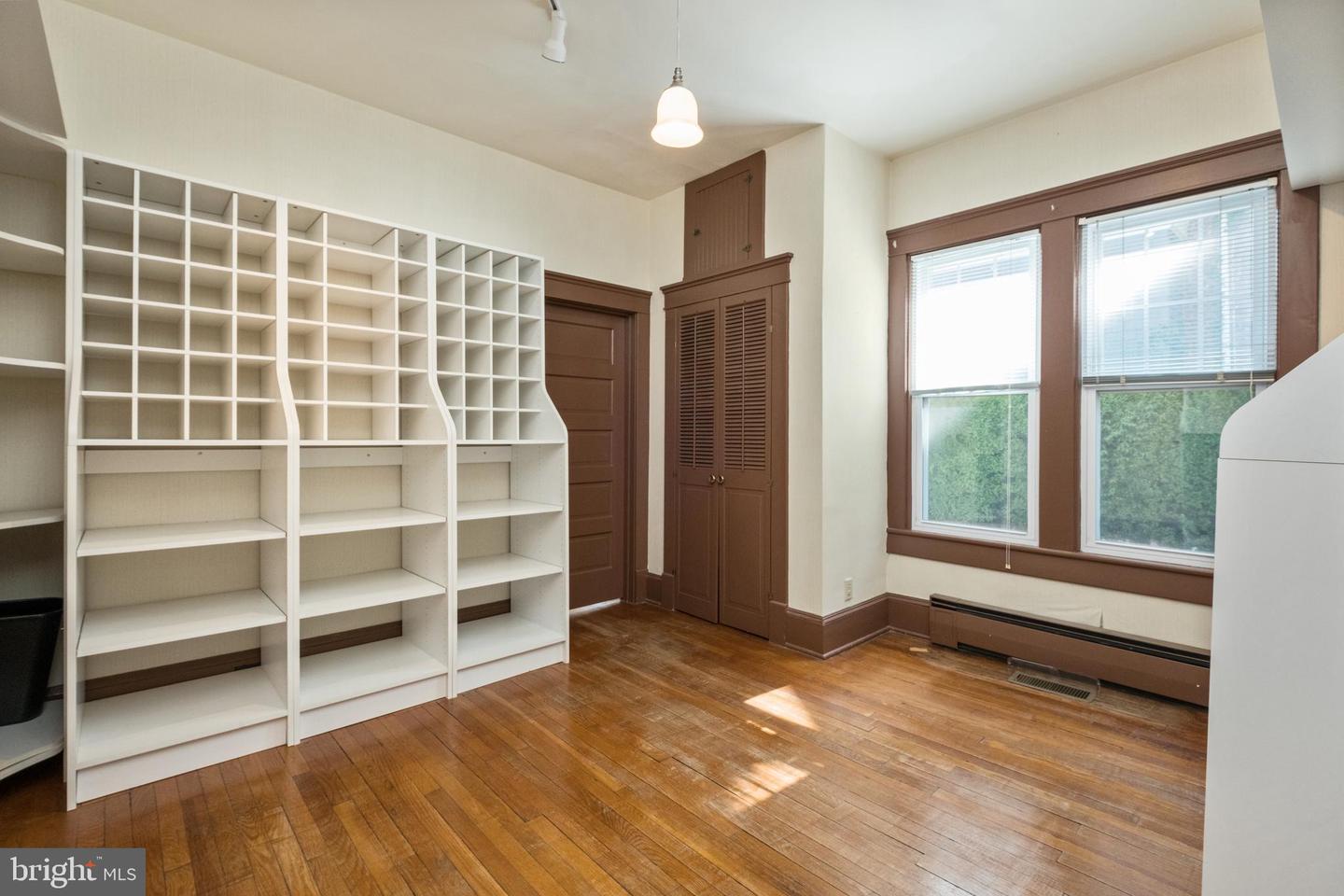 331 FRANKLIN STREET, HARRISONBURG, Virginia 22801, 3 Bedrooms Bedrooms, ,2 BathroomsBathrooms,Residential,For sale,331 FRANKLIN STREET,VAHC2000406 MLS # VAHC2000406