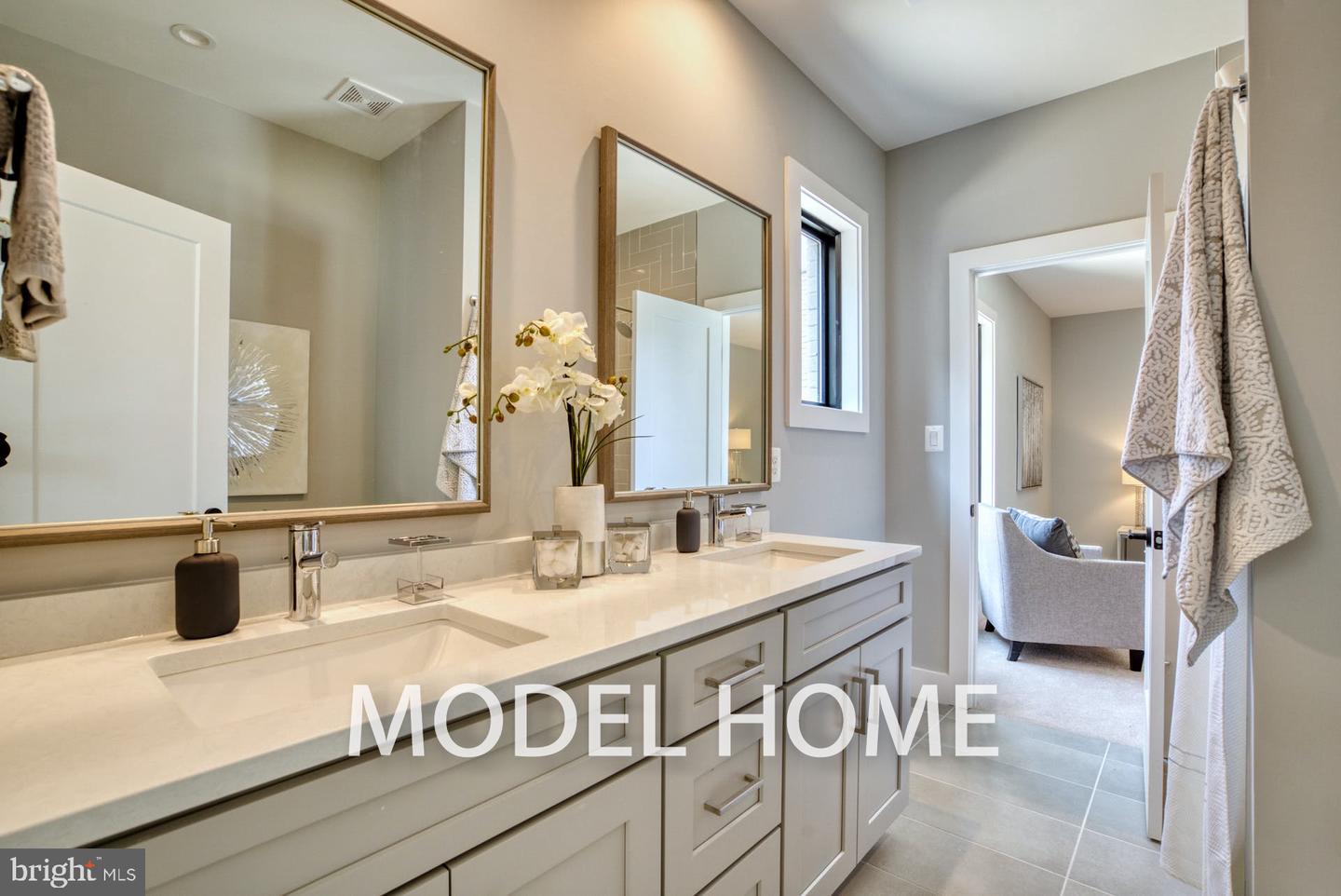 1628 CRAIG LN, MCLEAN, Virginia 22101, 7 Bedrooms Bedrooms, ,6 BathroomsBathrooms,Residential,For sale,1628 CRAIG LN,VAFX2238088 MLS # VAFX2238088