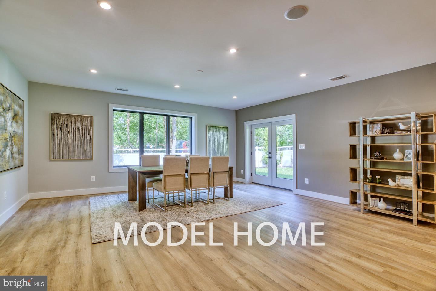 1628 CRAIG LN, MCLEAN, Virginia 22101, 7 Bedrooms Bedrooms, ,6 BathroomsBathrooms,Residential,For sale,1628 CRAIG LN,VAFX2238088 MLS # VAFX2238088