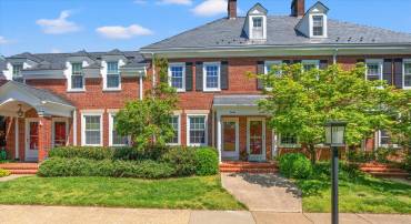 3414 S UTAH ST #B, ARLINGTON, Virginia 22206, 2 Bedrooms Bedrooms, ,2 BathroomsBathrooms,Residential,For sale,3414 S UTAH ST #B,VAAR2056912 MLS # VAAR2056912