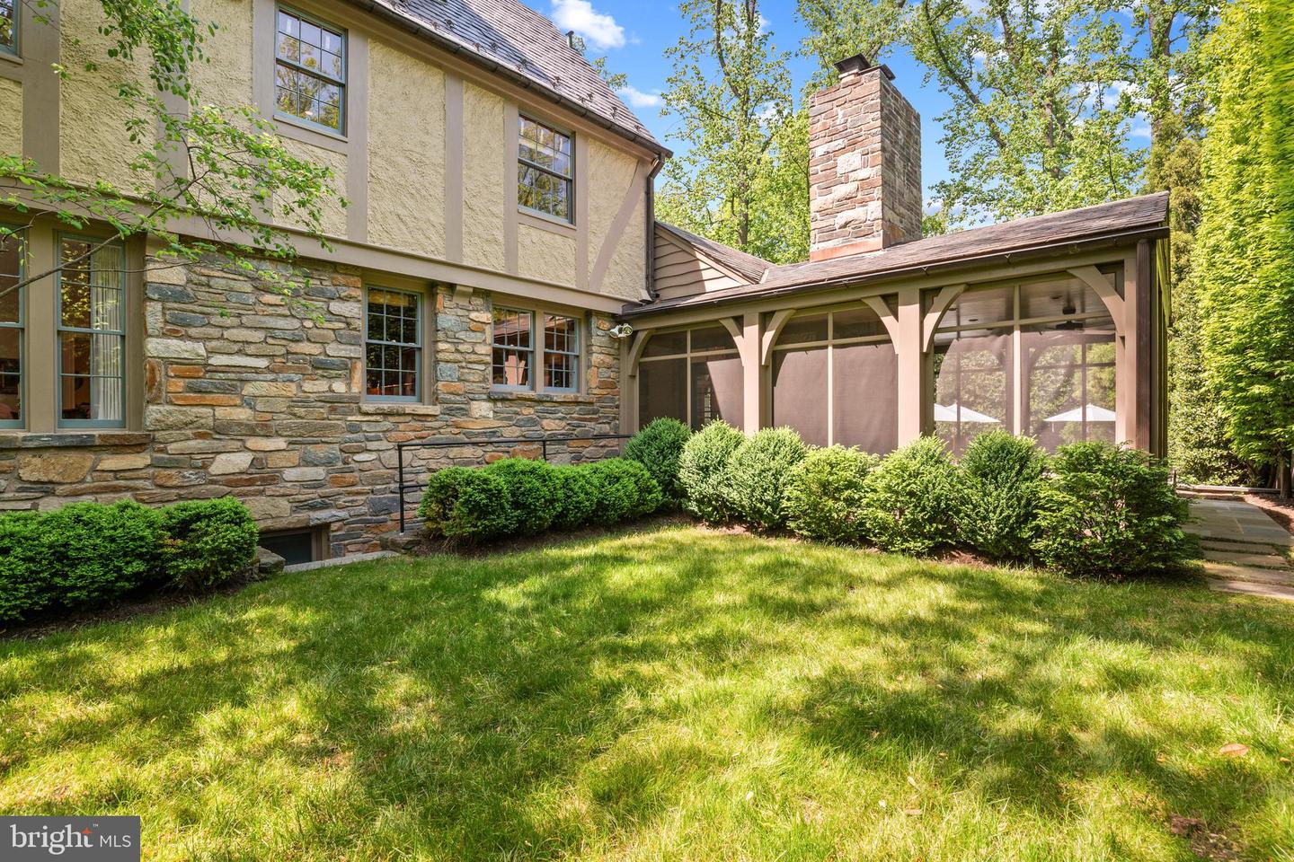 4907 INDIAN LANE NW, WASHINGTON, District Of Columbia 20016, 7 Bedrooms Bedrooms, ,4 BathroomsBathrooms,Residential,For sale,4907 INDIAN LANE NW,DCDC2198630 MLS # DCDC2198630