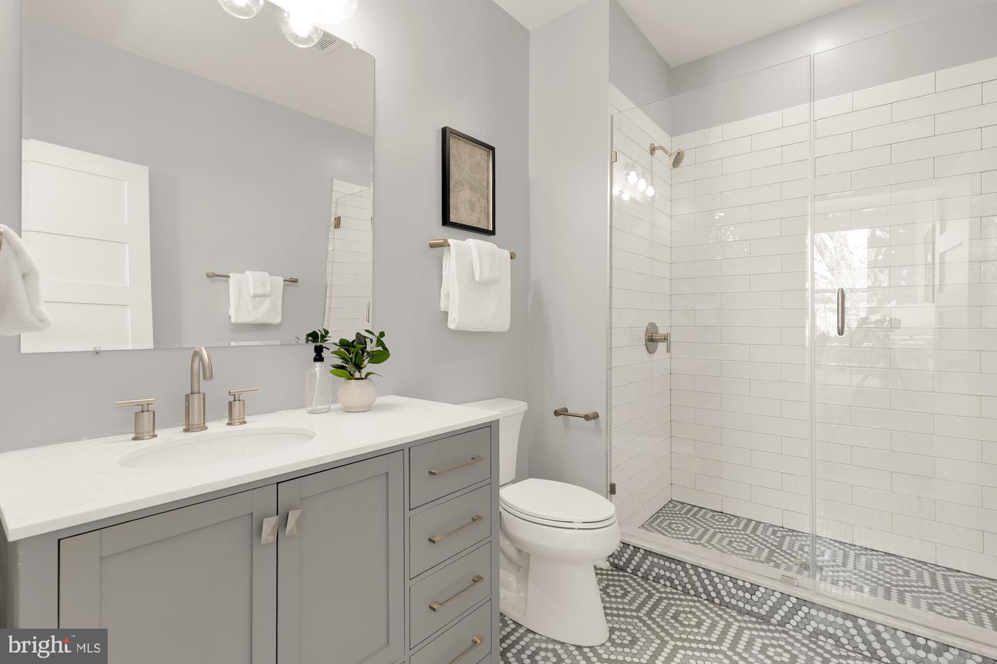 1342 MERIDIAN PL NW, WASHINGTON, District Of Columbia 20010, 5 Bedrooms Bedrooms, ,3 BathroomsBathrooms,Residential,For sale,1342 MERIDIAN PL NW,DCDC2198634 MLS # DCDC2198634