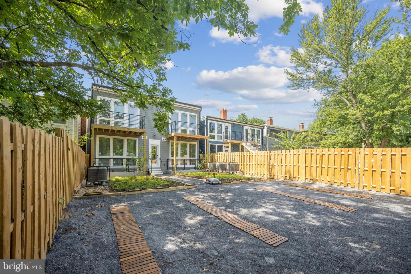 1372 BRYANT ST NE #201, WASHINGTON, District Of Columbia 20018, 2 Bedrooms Bedrooms, ,2 BathroomsBathrooms,Residential,For sale,1372 BRYANT ST NE #201,DCDC2198638 MLS # DCDC2198638