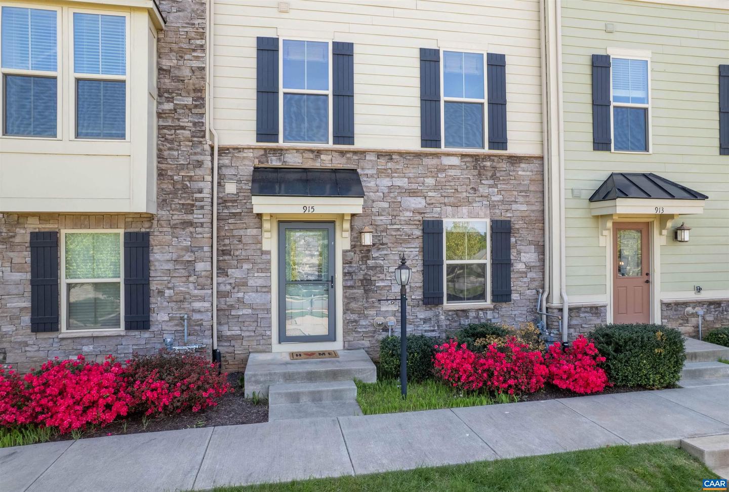 915 FLAT WATERS LN, CHARLOTTESVILLE, Virginia 22911, 3 Bedrooms Bedrooms, ,3 BathroomsBathrooms,Residential,For sale,915 FLAT WATERS LN,663973 MLS # 663973