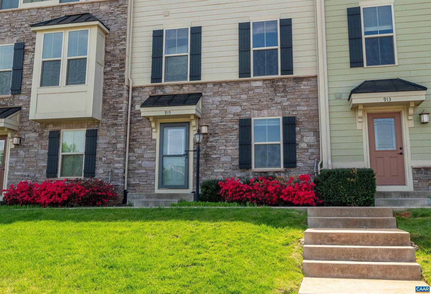 915 FLAT WATERS LN, CHARLOTTESVILLE, Virginia 22911, 3 Bedrooms Bedrooms, ,3 BathroomsBathrooms,Residential,For sale,915 FLAT WATERS LN,663973 MLS # 663973
