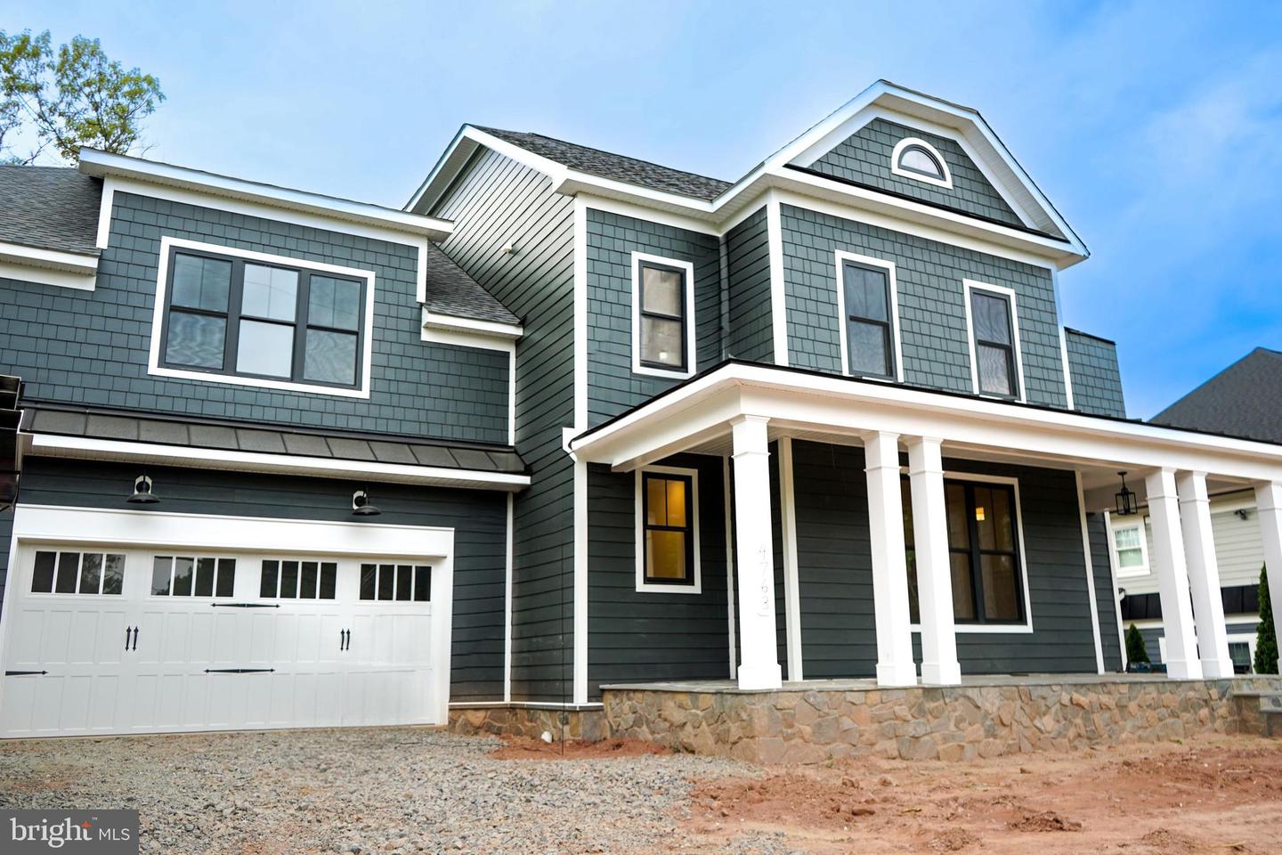 4763 WILLIAMSBURG BLVD, ARLINGTON, Virginia 22207, 6 Bedrooms Bedrooms, ,5 BathroomsBathrooms,Residential,For sale,4763 WILLIAMSBURG BLVD,VAAR2056916 MLS # VAAR2056916