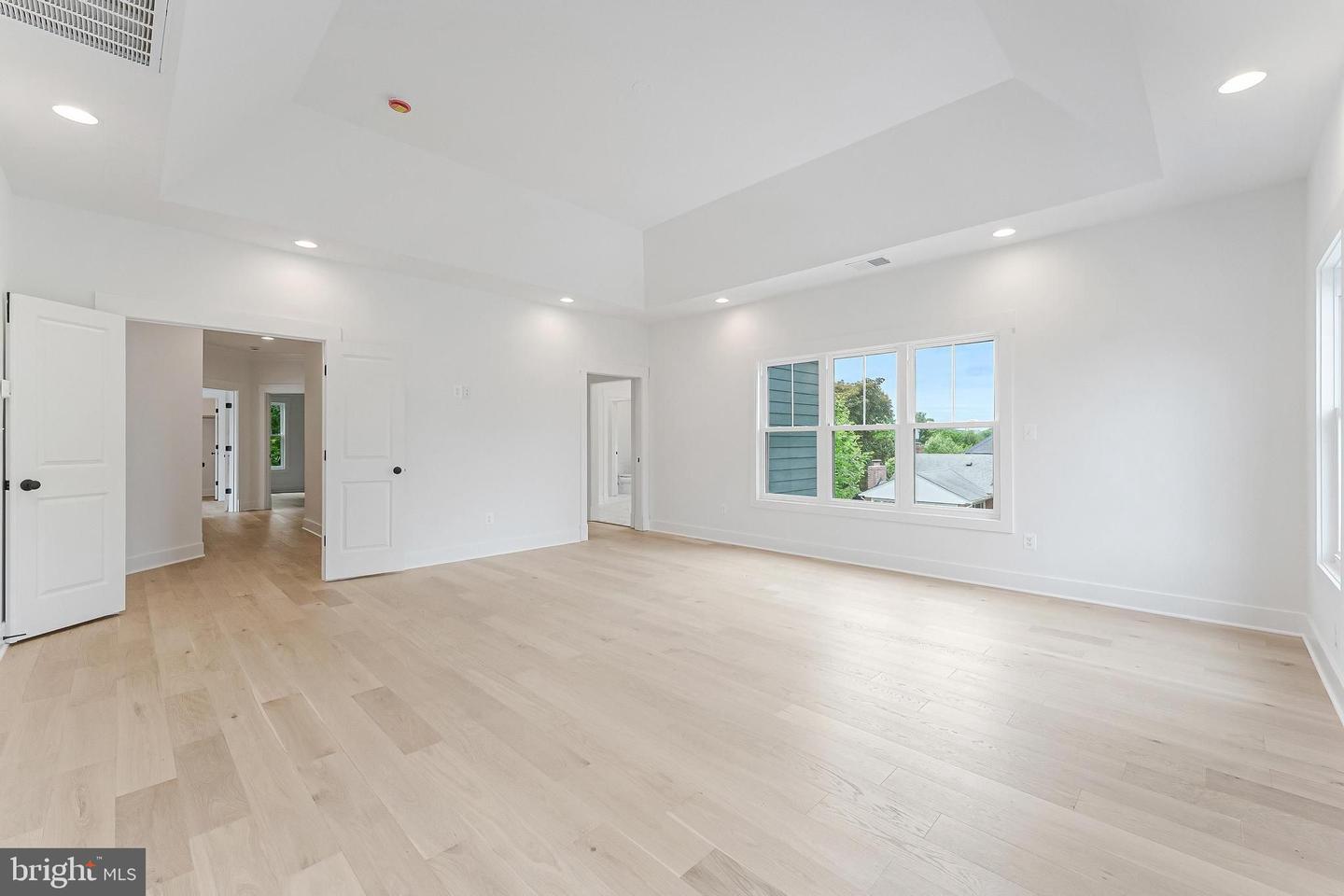 4763 WILLIAMSBURG BLVD, ARLINGTON, Virginia 22207, 6 Bedrooms Bedrooms, ,5 BathroomsBathrooms,Residential,For sale,4763 WILLIAMSBURG BLVD,VAAR2056916 MLS # VAAR2056916