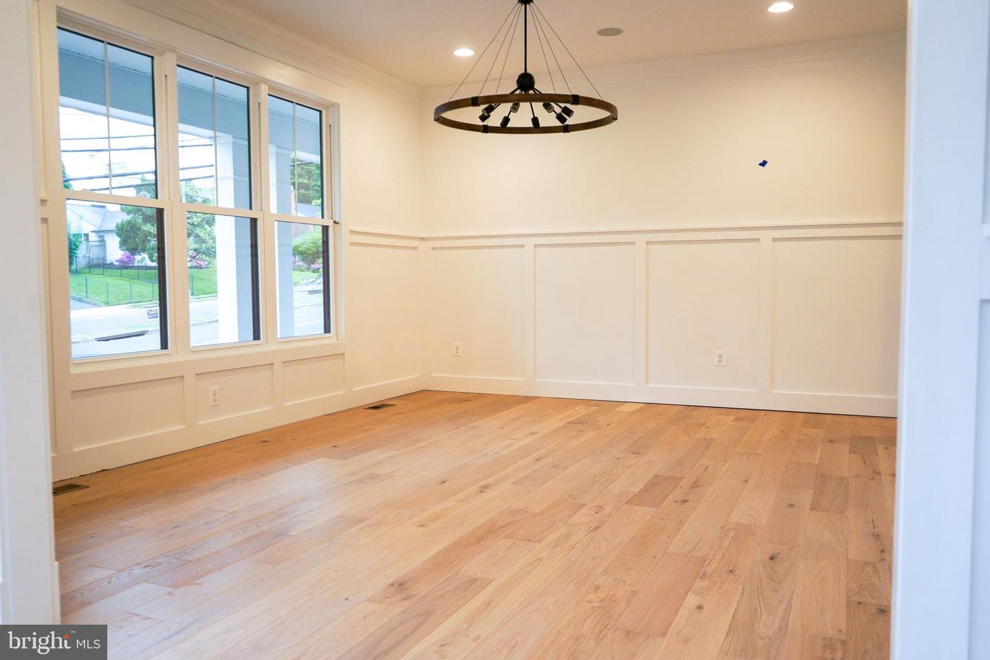 4763 WILLIAMSBURG BLVD, ARLINGTON, Virginia 22207, 6 Bedrooms Bedrooms, ,5 BathroomsBathrooms,Residential,For sale,4763 WILLIAMSBURG BLVD,VAAR2056916 MLS # VAAR2056916