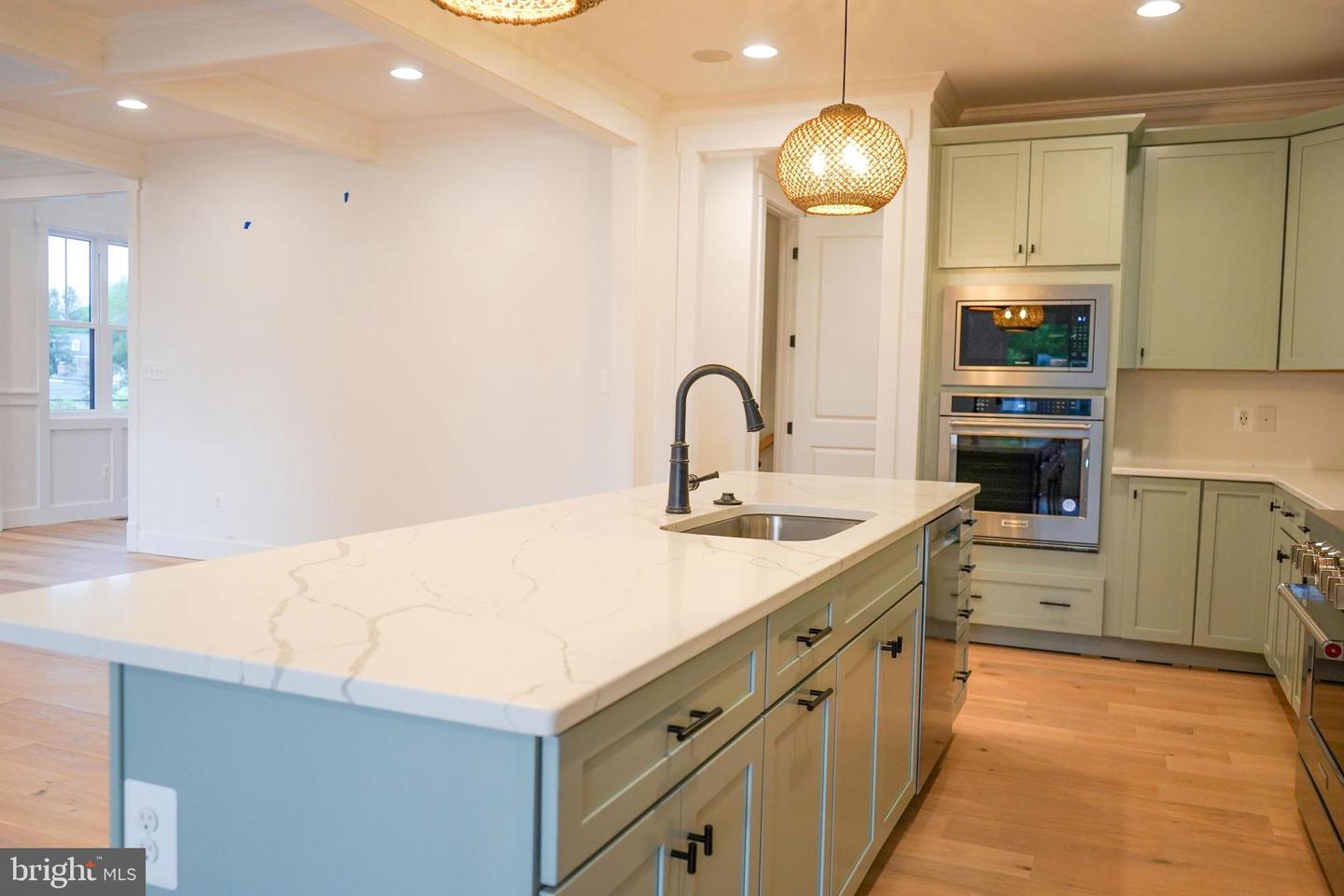 4763 WILLIAMSBURG BLVD, ARLINGTON, Virginia 22207, 6 Bedrooms Bedrooms, ,5 BathroomsBathrooms,Residential,For sale,4763 WILLIAMSBURG BLVD,VAAR2056916 MLS # VAAR2056916