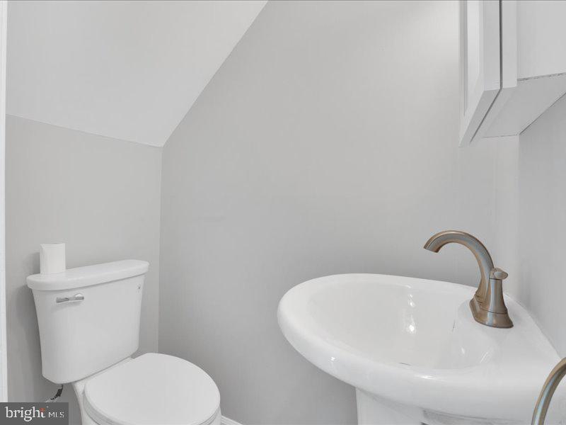 119 HICKOK CIR, FREDERICKSBURG, Virginia 22401, 2 Bedrooms Bedrooms, ,1 BathroomBathrooms,Residential,For sale,119 HICKOK CIR,VAFB2008096 MLS # VAFB2008096