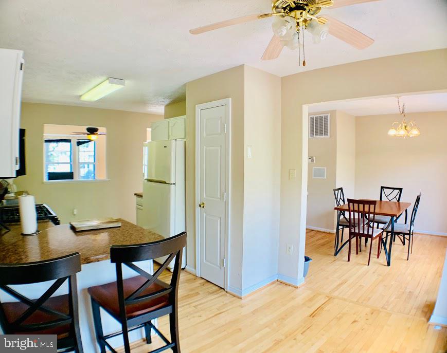 1004 KINGS CREST DR, STAFFORD, Virginia 22554, 2 Bedrooms Bedrooms, ,4 BathroomsBathrooms,Residential,For sale,1004 KINGS CREST DR,VAST2038464 MLS # VAST2038464