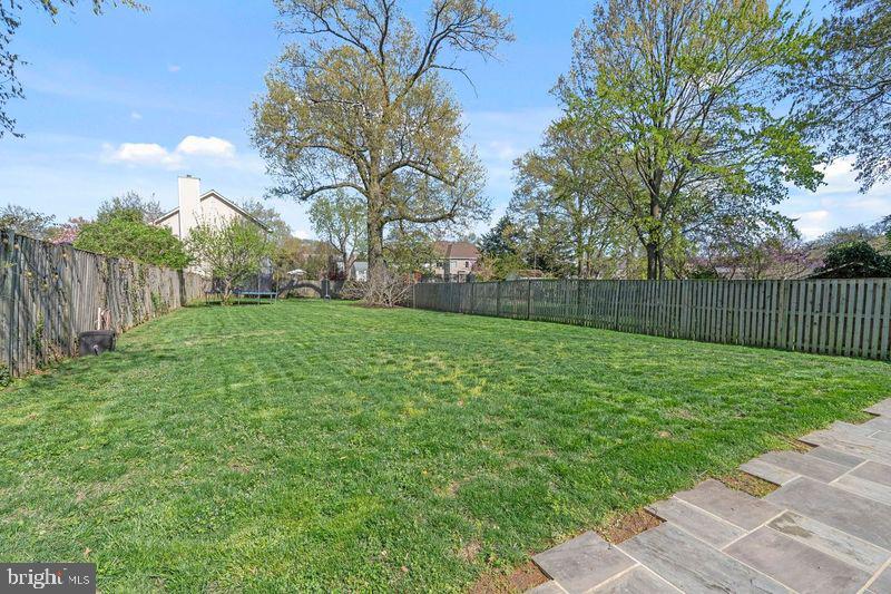 865 N JEFFERSON ST, ARLINGTON, Virginia 22205, 5 Bedrooms Bedrooms, ,4 BathroomsBathrooms,Residential,For sale,865 N JEFFERSON ST,VAAR2056918 MLS # VAAR2056918