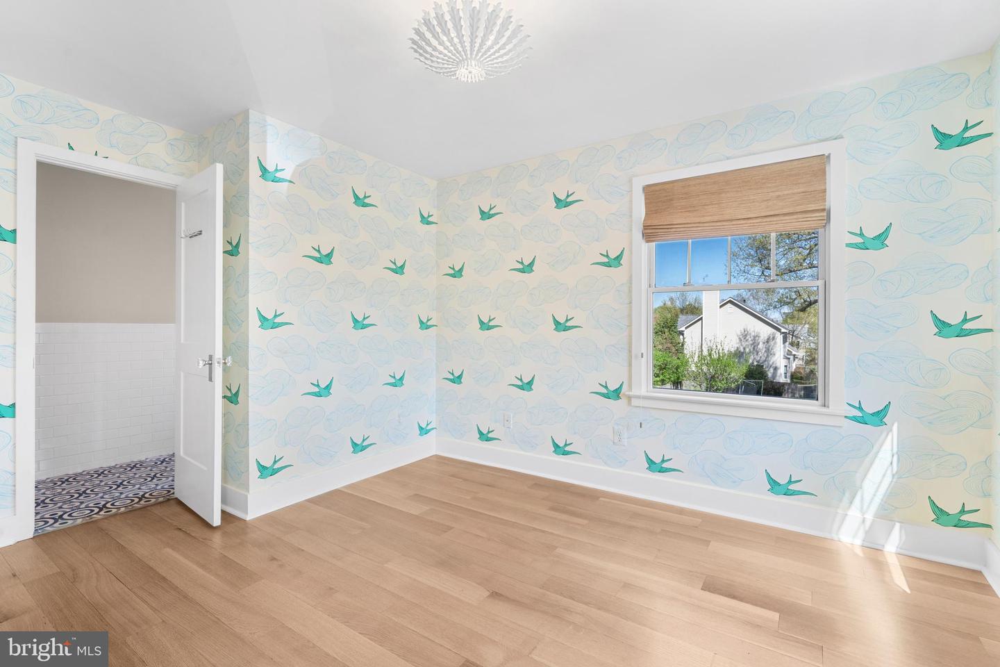 865 N JEFFERSON ST, ARLINGTON, Virginia 22205, 5 Bedrooms Bedrooms, ,4 BathroomsBathrooms,Residential,For sale,865 N JEFFERSON ST,VAAR2056918 MLS # VAAR2056918