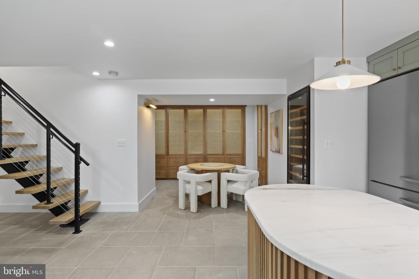 865 N JEFFERSON ST, ARLINGTON, Virginia 22205, 5 Bedrooms Bedrooms, ,4 BathroomsBathrooms,Residential,For sale,865 N JEFFERSON ST,VAAR2056918 MLS # VAAR2056918