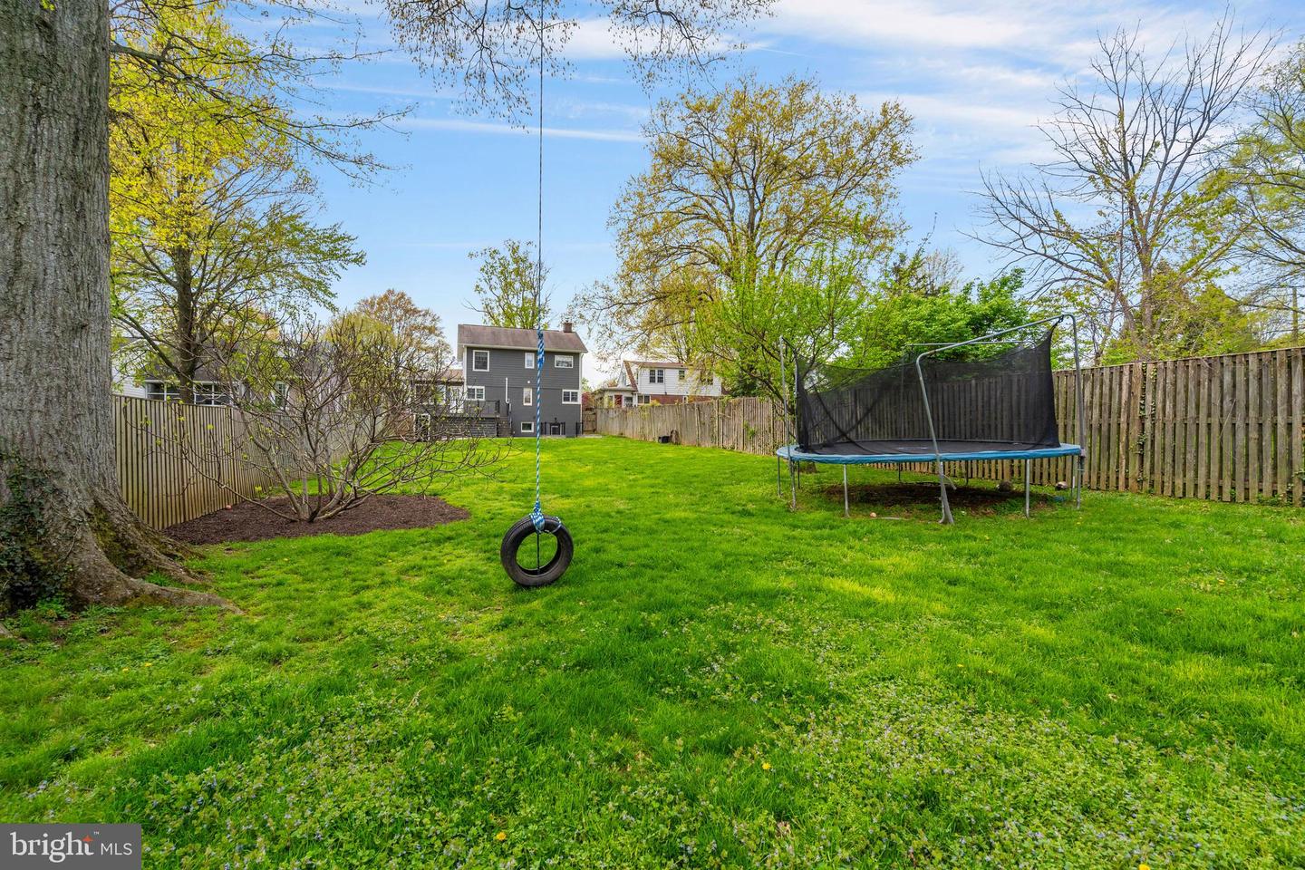 865 N JEFFERSON ST, ARLINGTON, Virginia 22205, 5 Bedrooms Bedrooms, ,4 BathroomsBathrooms,Residential,For sale,865 N JEFFERSON ST,VAAR2056918 MLS # VAAR2056918