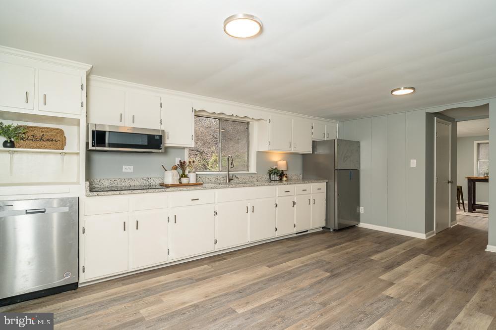 1121 MONACAN TRAIL RD, CHARLOTTESVILLE, Virginia 22903, 3 Bedrooms Bedrooms, ,1 BathroomBathrooms,Residential,For sale,1121 MONACAN TRAIL RD,VAAB2000964 MLS # VAAB2000964