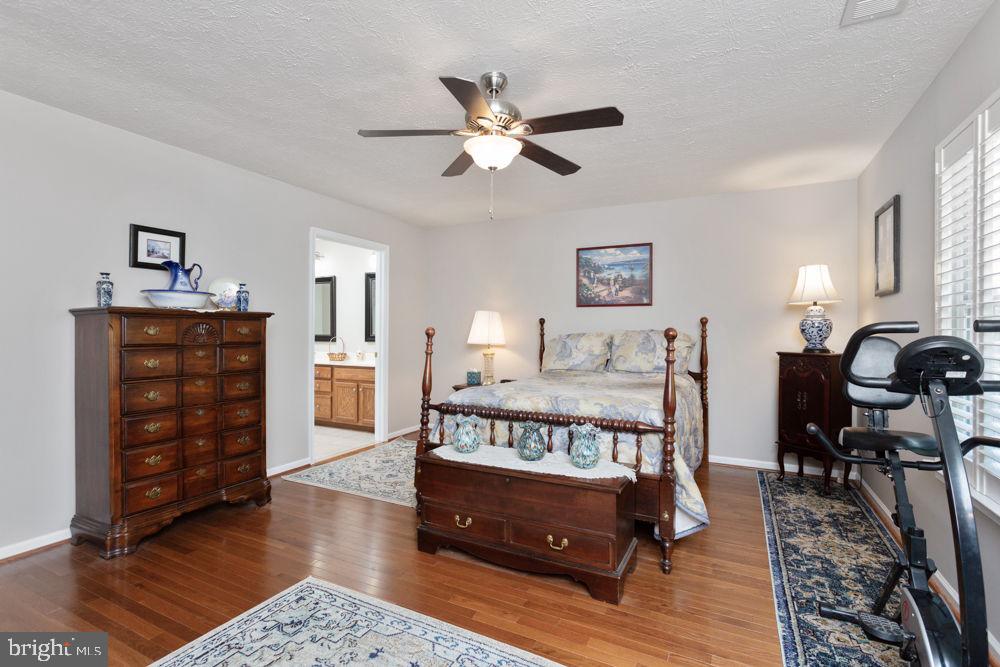 521 HICKORY GROVE CIR, HARRISONBURG, Virginia 22801, 2 Bedrooms Bedrooms, ,2 BathroomsBathrooms,Residential,For sale,521 HICKORY GROVE CIR,VAHC2000408 MLS # VAHC2000408