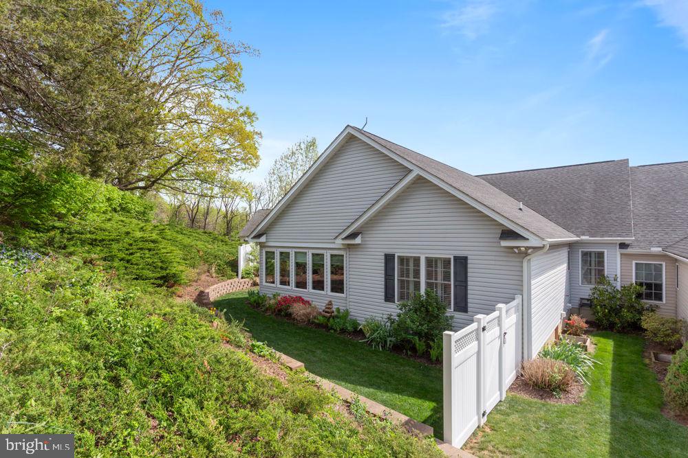 521 HICKORY GROVE CIR, HARRISONBURG, Virginia 22801, 2 Bedrooms Bedrooms, ,2 BathroomsBathrooms,Residential,For sale,521 HICKORY GROVE CIR,VAHC2000408 MLS # VAHC2000408