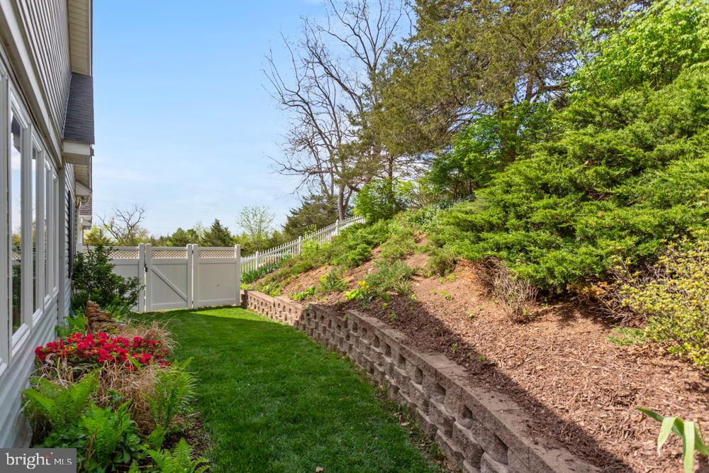521 HICKORY GROVE CIR, HARRISONBURG, Virginia 22801, 2 Bedrooms Bedrooms, ,2 BathroomsBathrooms,Residential,For sale,521 HICKORY GROVE CIR,VAHC2000408 MLS # VAHC2000408
