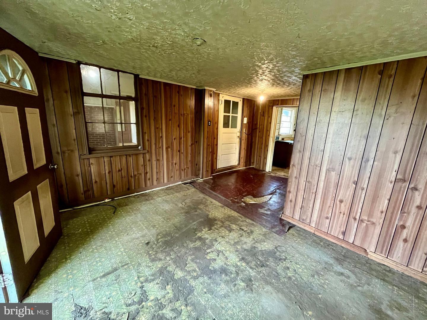 120 CHARLES ST, GORDONSVILLE, Virginia 22942, 3 Bedrooms Bedrooms, ,1 BathroomBathrooms,Residential,For sale,120 CHARLES ST,VAOR2009580 MLS # VAOR2009580