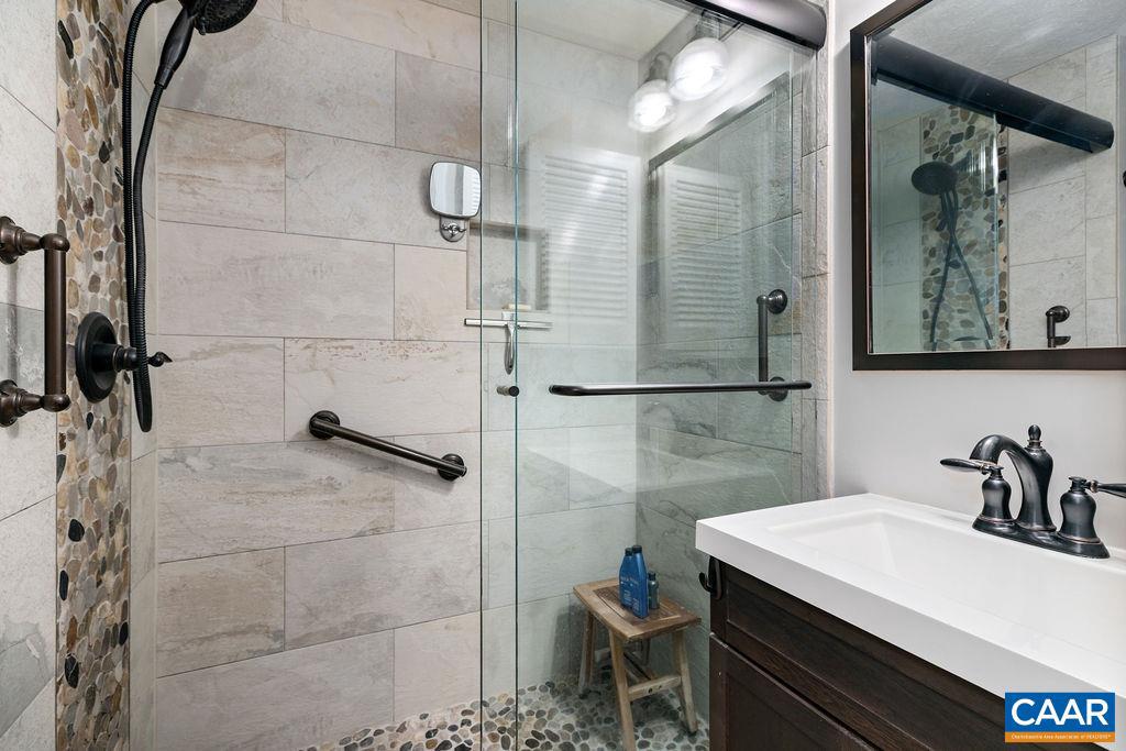 405 THREE RIDGES CONDOS, WINTERGREEN RESORT, Virginia 22967, 2 Bedrooms Bedrooms, ,2 BathroomsBathrooms,Residential,For sale,405 THREE RIDGES CONDOS,663979 MLS # 663979