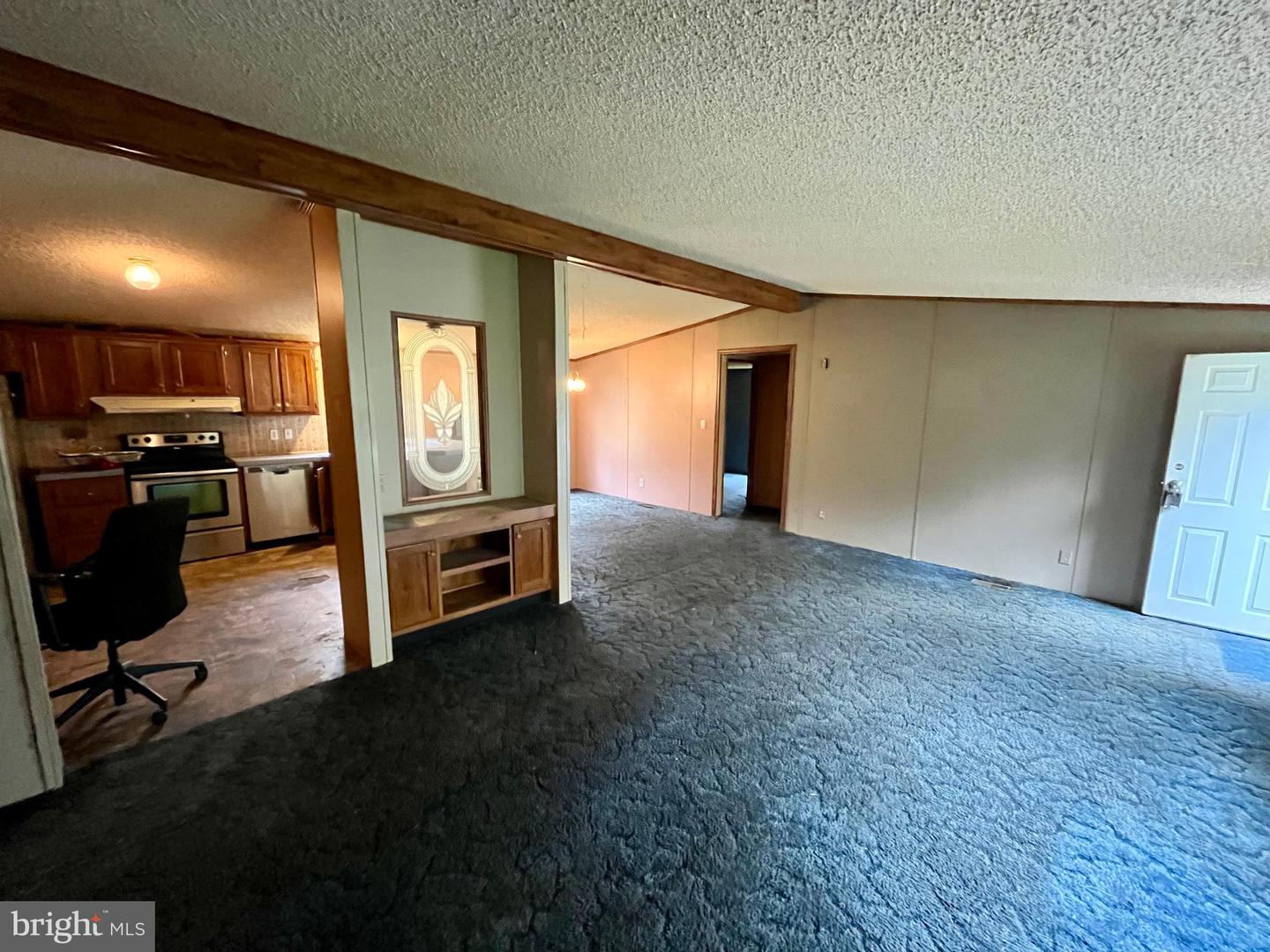 12025 W RIVER RD, PALMYRA, Virginia 22963, 3 Bedrooms Bedrooms, ,2 BathroomsBathrooms,Residential,For sale,12025 W RIVER RD,VAFN2000464 MLS # VAFN2000464