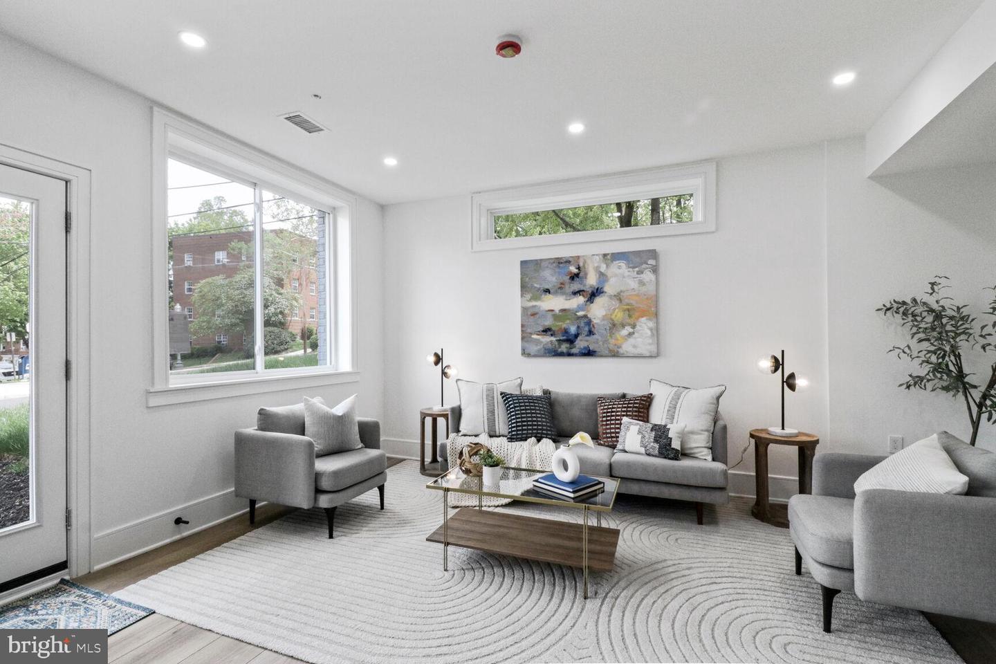 2524 41ST ST NW #UNIT 1, WASHINGTON, District Of Columbia 20007, 2 Bedrooms Bedrooms, ,2 BathroomsBathrooms,Residential,For sale,2524 41ST ST NW #UNIT 1,DCDC2198580 MLS # DCDC2198580