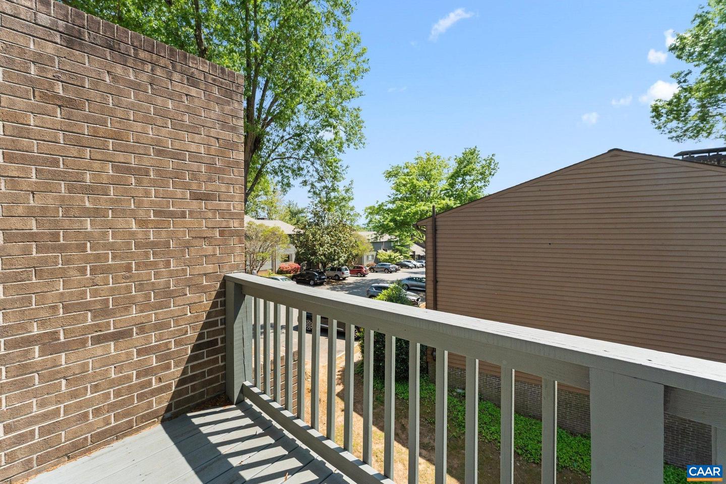 143 HARVEST DR, CHARLOTTESVILLE, Virginia 22903, 2 Bedrooms Bedrooms, ,2 BathroomsBathrooms,Residential,For sale,143 HARVEST DR,663962 MLS # 663962