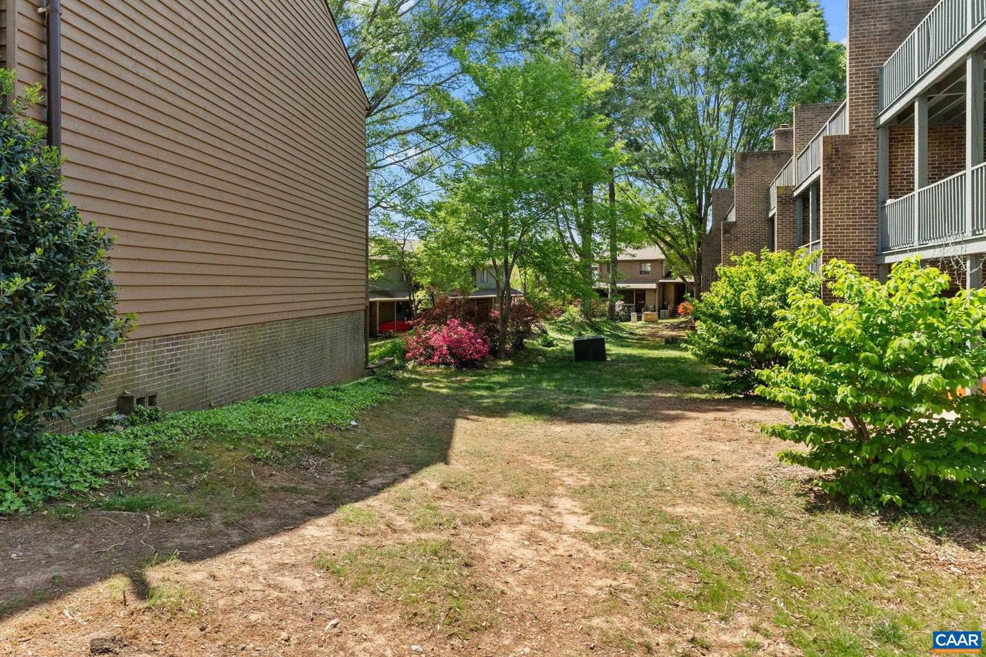 143 HARVEST DR, CHARLOTTESVILLE, Virginia 22903, 2 Bedrooms Bedrooms, ,2 BathroomsBathrooms,Residential,For sale,143 HARVEST DR,663962 MLS # 663962