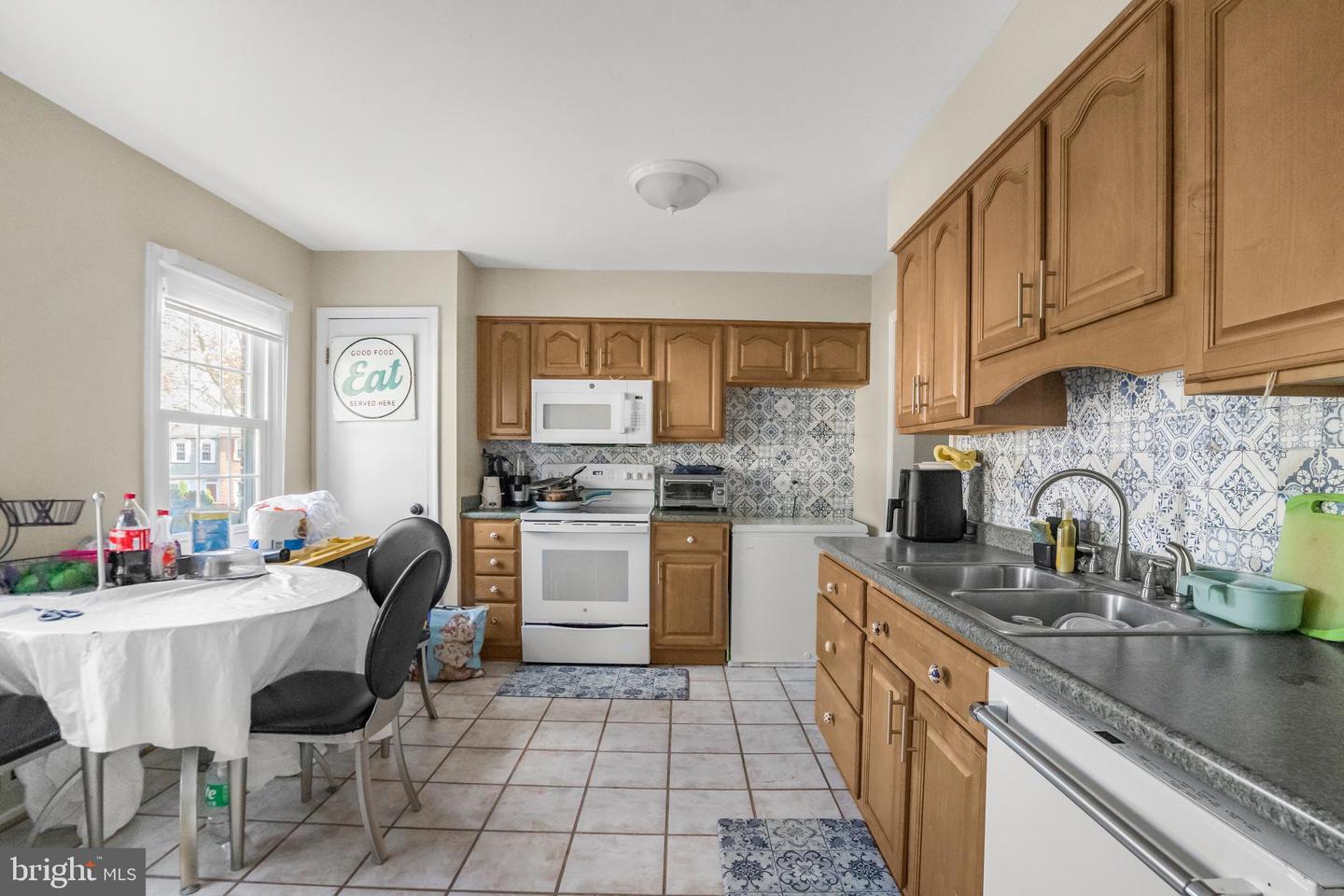12714 HARBORVIEW CT, WOODBRIDGE, Virginia 22192, 4 Bedrooms Bedrooms, ,3 BathroomsBathrooms,Residential,For sale,12714 HARBORVIEW CT,VAPW2093680 MLS # VAPW2093680