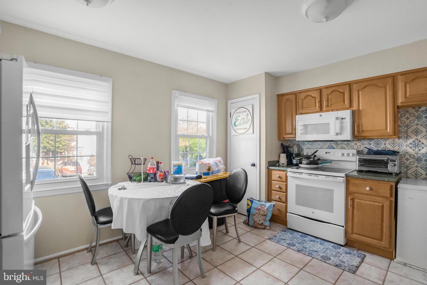 12714 HARBORVIEW CT, WOODBRIDGE, Virginia 22192, 4 Bedrooms Bedrooms, ,3 BathroomsBathrooms,Residential,For sale,12714 HARBORVIEW CT,VAPW2093680 MLS # VAPW2093680