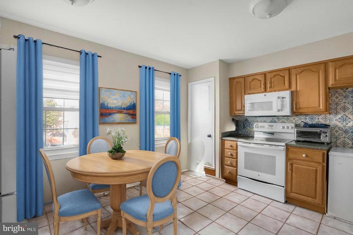 12714 HARBORVIEW CT, WOODBRIDGE, Virginia 22192, 4 Bedrooms Bedrooms, ,3 BathroomsBathrooms,Residential,For sale,12714 HARBORVIEW CT,VAPW2093680 MLS # VAPW2093680