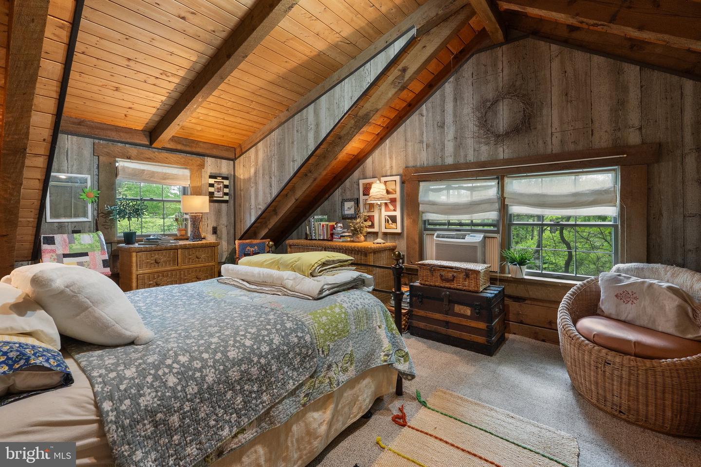 3513 COBBLER MOUNTAIN RD, DELAPLANE, Virginia 20144, 3 Bedrooms Bedrooms, ,2 BathroomsBathrooms,Residential,For sale,3513 COBBLER MOUNTAIN RD,VAFQ2016464 MLS # VAFQ2016464
