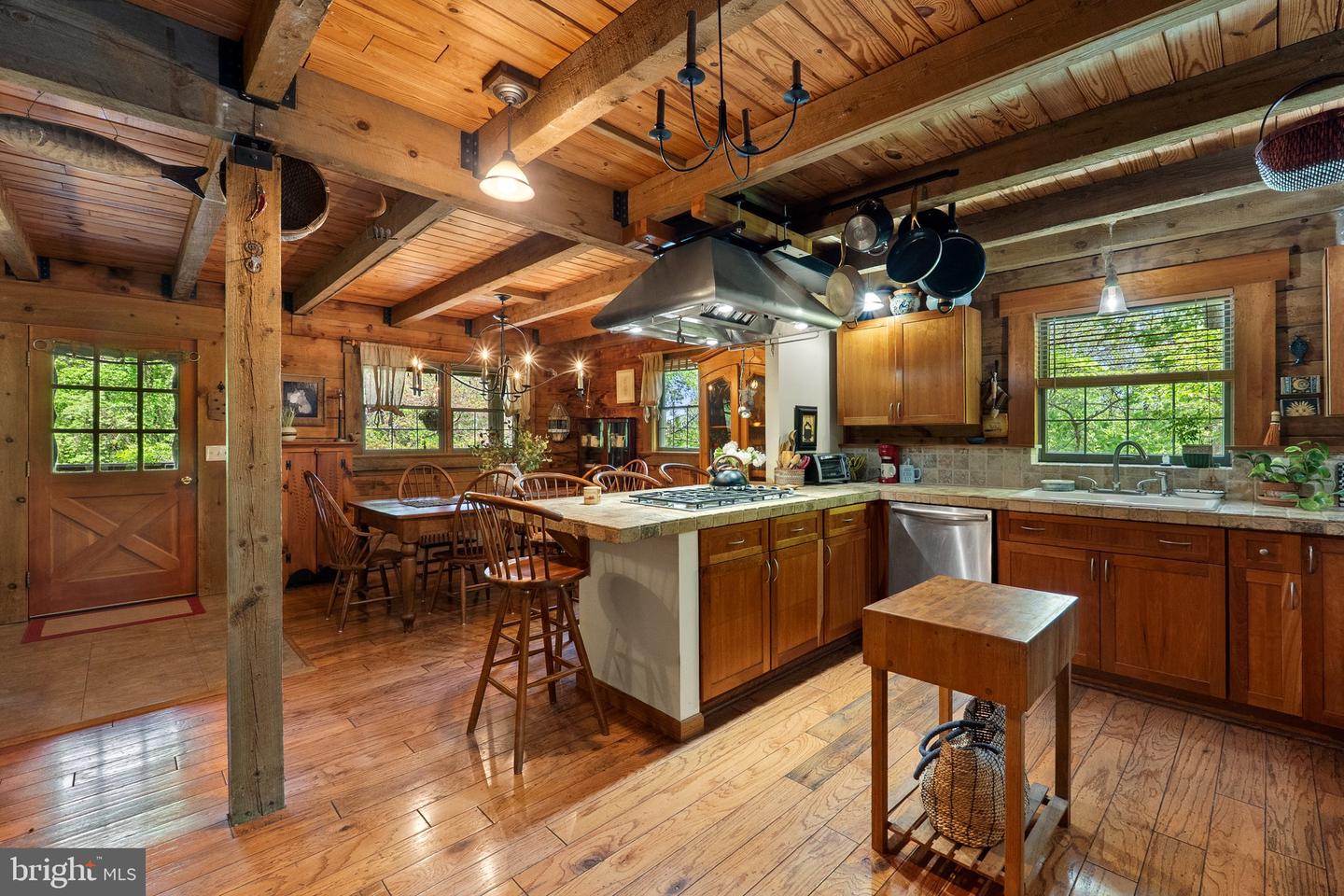3513 COBBLER MOUNTAIN RD, DELAPLANE, Virginia 20144, 3 Bedrooms Bedrooms, ,2 BathroomsBathrooms,Residential,For sale,3513 COBBLER MOUNTAIN RD,VAFQ2016464 MLS # VAFQ2016464