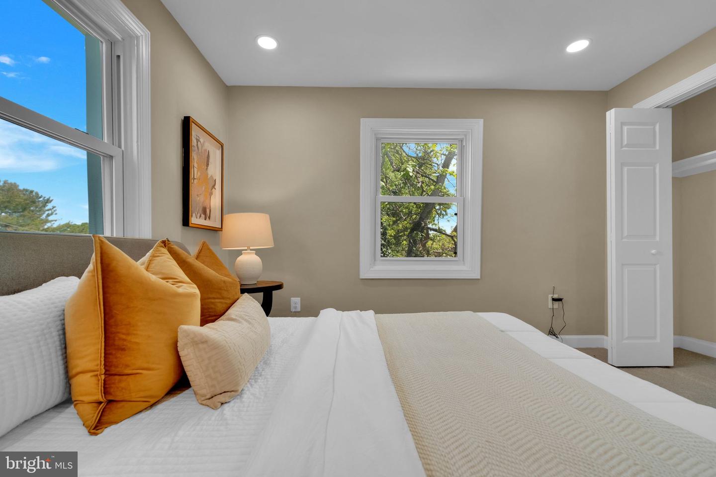 338 53RD ST NE, WASHINGTON, District Of Columbia 20019, 3 Bedrooms Bedrooms, ,2 BathroomsBathrooms,Residential,For sale,338 53RD ST NE,DCDC2198602 MLS # DCDC2198602