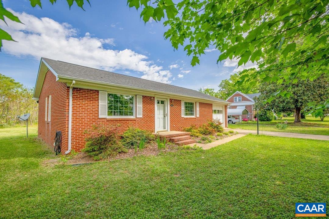 845 MAIN ST, DILLWYN, Virginia 23936, 2 Bedrooms Bedrooms, ,1 BathroomBathrooms,Residential,For sale,845 MAIN ST,663983 MLS # 663983