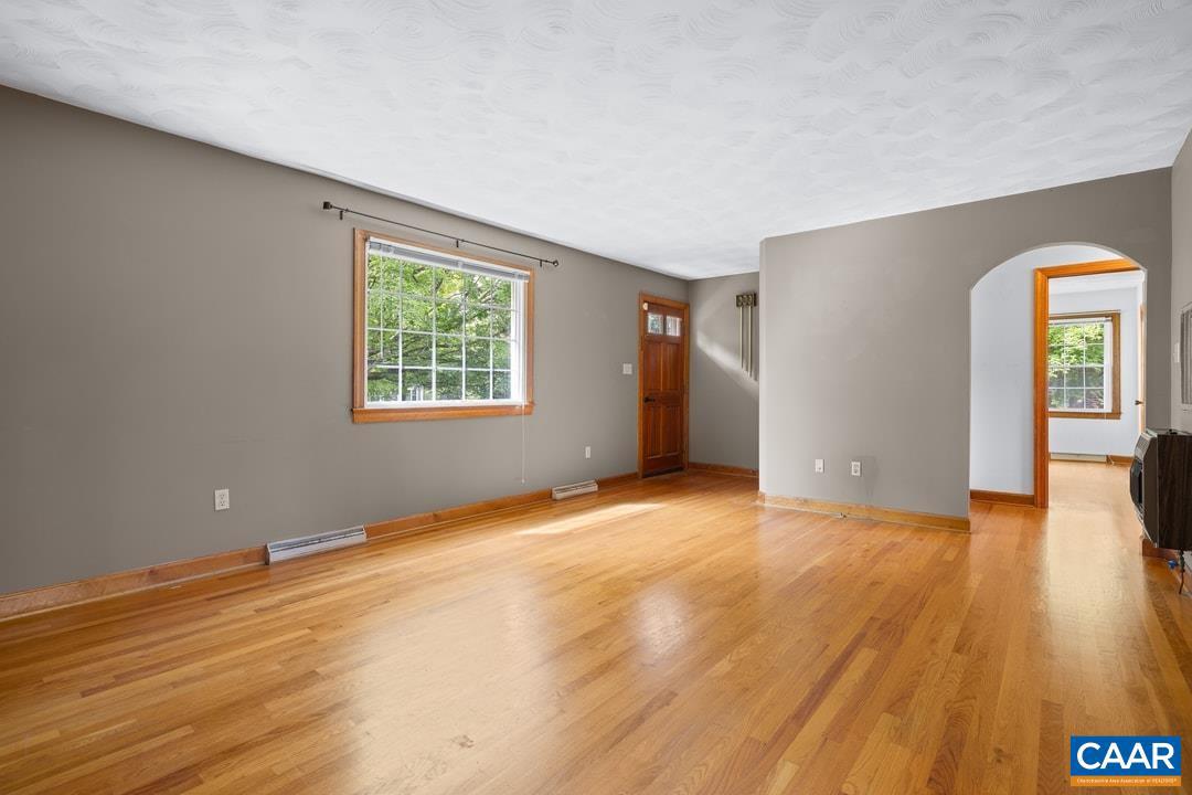 845 MAIN ST, DILLWYN, Virginia 23936, 2 Bedrooms Bedrooms, ,1 BathroomBathrooms,Residential,For sale,845 MAIN ST,663983 MLS # 663983