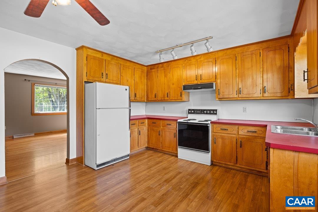 845 MAIN ST, DILLWYN, Virginia 23936, 2 Bedrooms Bedrooms, ,1 BathroomBathrooms,Residential,For sale,845 MAIN ST,663983 MLS # 663983