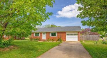 845 MAIN ST, DILLWYN, Virginia 23936, 2 Bedrooms Bedrooms, ,1 BathroomBathrooms,Residential,For sale,845 MAIN ST,663983 MLS # 663983