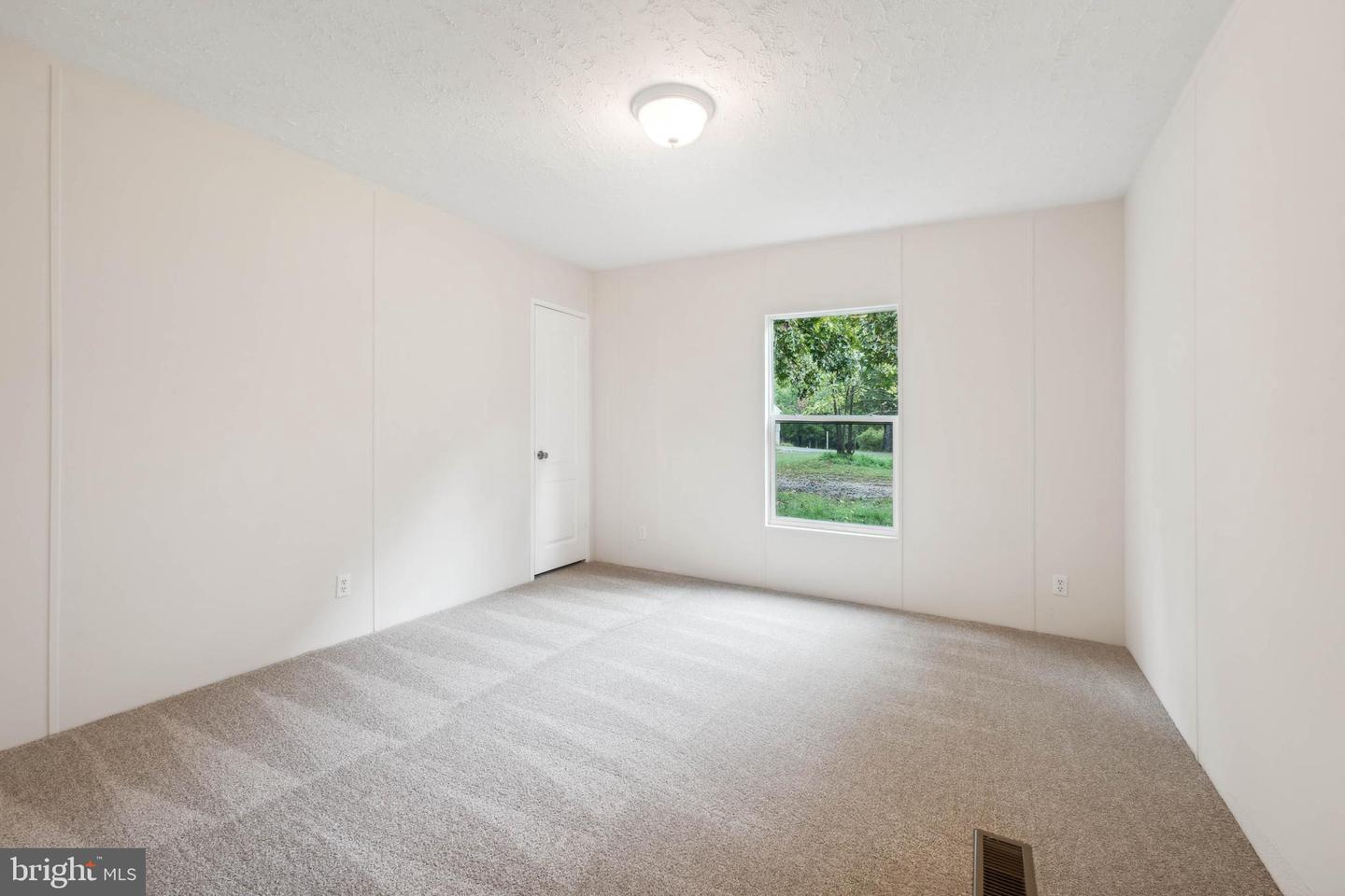 8708 BERKELEY FARMS LN, PARTLOW, Virginia 22534, 3 Bedrooms Bedrooms, ,2 BathroomsBathrooms,Residential,For sale,8708 BERKELEY FARMS LN,VASP2032742 MLS # VASP2032742