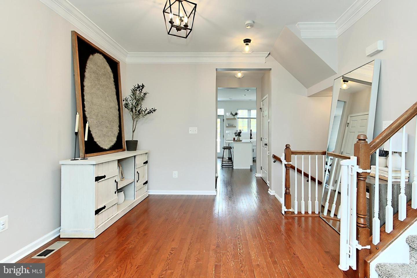 25112 NEPTUNE TER, CHANTILLY, Virginia 20152, 3 Bedrooms Bedrooms, ,3 BathroomsBathrooms,Residential,For sale,25112 NEPTUNE TER,VALO2095402 MLS # VALO2095402