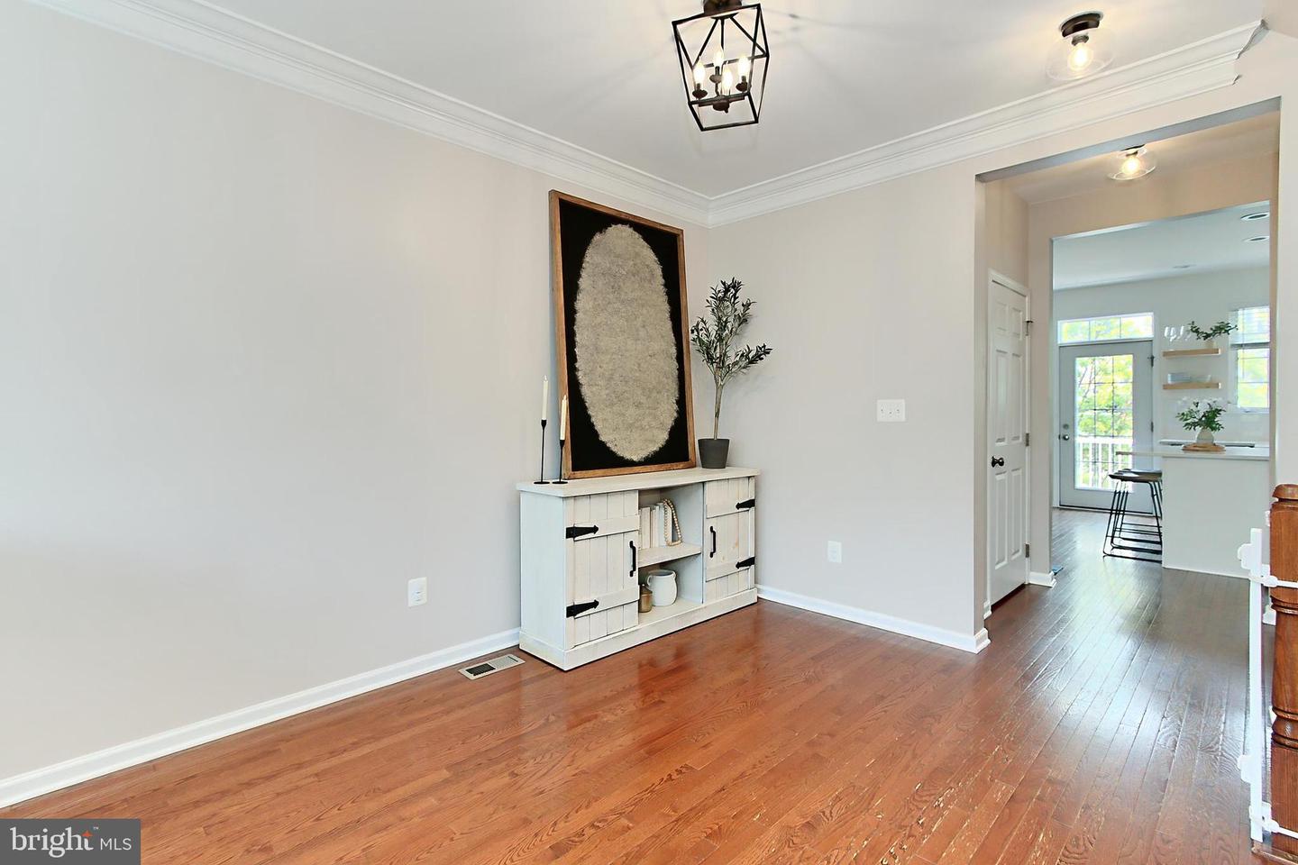 25112 NEPTUNE TER, CHANTILLY, Virginia 20152, 3 Bedrooms Bedrooms, ,3 BathroomsBathrooms,Residential,For sale,25112 NEPTUNE TER,VALO2095402 MLS # VALO2095402