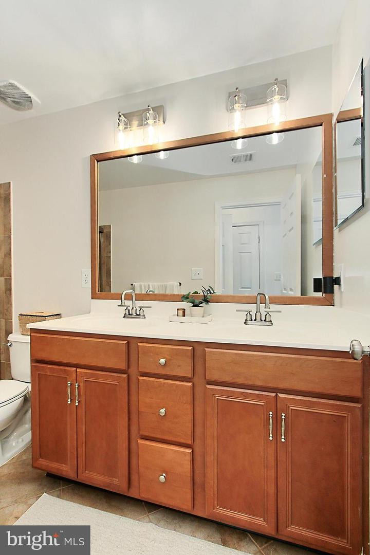 25112 NEPTUNE TER, CHANTILLY, Virginia 20152, 3 Bedrooms Bedrooms, ,3 BathroomsBathrooms,Residential,For sale,25112 NEPTUNE TER,VALO2095402 MLS # VALO2095402