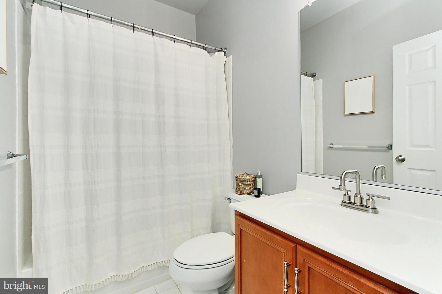 25112 NEPTUNE TER, CHANTILLY, Virginia 20152, 3 Bedrooms Bedrooms, ,3 BathroomsBathrooms,Residential,For sale,25112 NEPTUNE TER,VALO2095402 MLS # VALO2095402