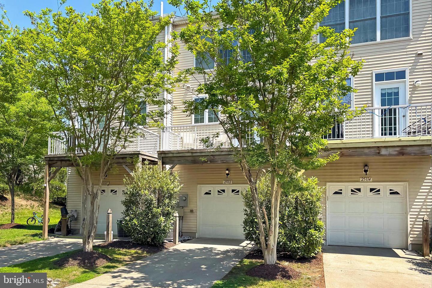25112 NEPTUNE TER, CHANTILLY, Virginia 20152, 3 Bedrooms Bedrooms, ,3 BathroomsBathrooms,Residential,For sale,25112 NEPTUNE TER,VALO2095402 MLS # VALO2095402