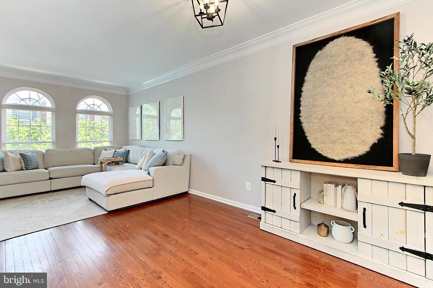 25112 NEPTUNE TER, CHANTILLY, Virginia 20152, 3 Bedrooms Bedrooms, ,3 BathroomsBathrooms,Residential,For sale,25112 NEPTUNE TER,VALO2095402 MLS # VALO2095402