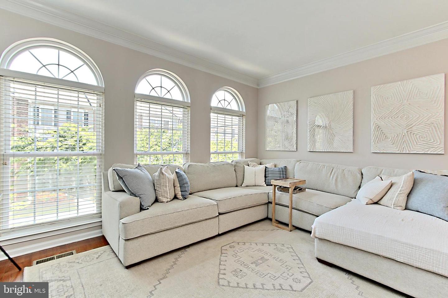 25112 NEPTUNE TER, CHANTILLY, Virginia 20152, 3 Bedrooms Bedrooms, ,3 BathroomsBathrooms,Residential,For sale,25112 NEPTUNE TER,VALO2095402 MLS # VALO2095402
