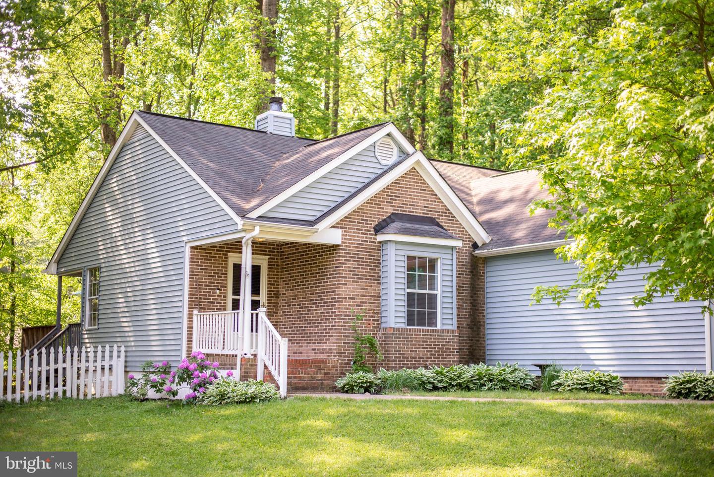 10919 CRESTWOOD DR, SPOTSYLVANIA, Virginia 22553, 3 Bedrooms Bedrooms, ,2 BathroomsBathrooms,Residential,For sale,10919 CRESTWOOD DR,VASP2032744 MLS # VASP2032744