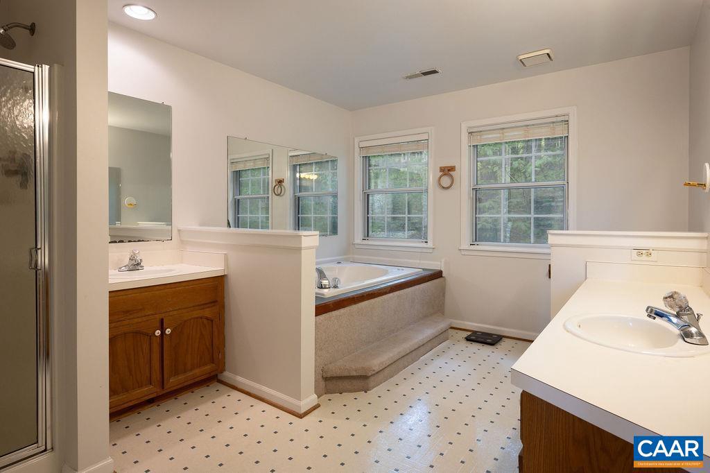 75 HICKORY LN, CHARLOTTESVILLE, Virginia 22911, 4 Bedrooms Bedrooms, ,3 BathroomsBathrooms,Residential,For sale,75 HICKORY LN,663991 MLS # 663991